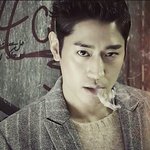 내일모레 마흔이라는게 믿겨지지 않는 <b>에릭</b>!