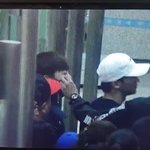 [시우민] <b>먼지</b>떼주는 시큐형아>.<(시우민)