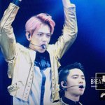 [EXO] <b>헤디</b>년 경수 군대보낼건가보다