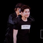 [EXO] 오늘 김형제들 왜이러는<b>고야</b> ㅠㅠㅠ