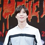 [EXO] 아이돌A 게이 블로거와 잦은 만남 ‘동성애 <b>의혹</b>