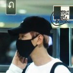 [백현] 백현이 <b>입국</b>했는데 왜?