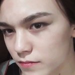 <b>버논</b> 이사진