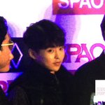 [시우민] 팬싸 <b>스파오</b>모델의 여유있는 모습 보소