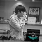 [EXO] 애들이 쓴다는 립밤 써본 애들 있냐