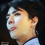 [EXO] 저 콧대에서 <b>미끄럼</b> 타보고 싶다