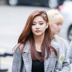 [EXO] 얘 아직도 실검이네