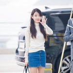 <b>한결</b>같은 아이유 