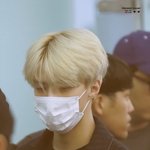 [EXO] 아 시발  헤디새키야 <b>머리</b> 내려줘