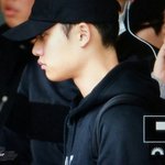 [EXO] 디오 표정 굳은것봐 
