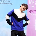 [시우민] <b>이</b> 기자분에게 베스트컷 상을 수여하겠다(내<b>맘</b>)