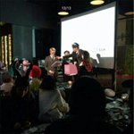 [EXO] 이거 세훈이가 티파니한테 <b>상품</b>주는거아님?