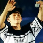 [EXO] 오늘자 김<b>형제</b> 1