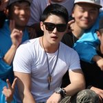 [EXO] <b>재중</b>이 삼두박근 존멋