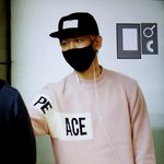 [백현] <b>오뜨</b>케!!! 백현이 어깨하고 누누슴!!!