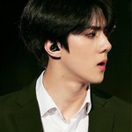 [EXO] 7살차인데 내가 말도 없고 <b>숫기</b>없어서