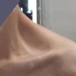 <b>쇄골</b>이 멋진건 어떤건가요?