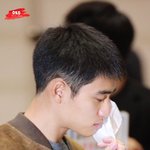 [EXO] 디오 마스크 벗은거 충격 ㄷㄷㄷ..