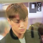 [카이] <b>종인</b>이 어깨에 새싹이