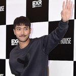 출국하는 똘기자 