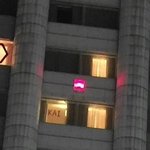 [카이] <b>도쿄</b>호텔 창에 KAI