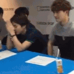 [EXO] 찬열이가 괜히 해피<b>바이러스</b>겠어