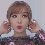 <b>라</b><b>뮤</b>끄 나르샤닮지않음??