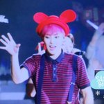 [시우민] 어제는 마크주커버그 오늘은 아인슈타인 (시우민)