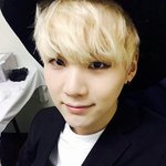 [방탄소년단] 민윤기 <b>택</b>스트로만봐도 흥슙이느꺄진더