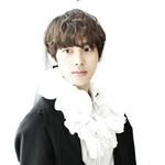 은근히 닮은 것 같은 남녀 아이돌 배우