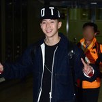 박재범 김포 공항 떴다