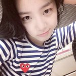 하얗다 못해 <b>투명</b>한 이유비