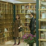 여배우들 사이에서 이거 <b>유행템</b>? 황정음 문근영 경수진 가방