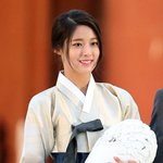 단아한 <b>김설현</b>