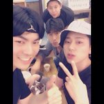 [EXO] 아무나 잡고 사진박아도 니<b>인생</b><b>샷</b>