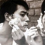 [EXO] 애들도 아침마다 이렇게 <b>면도</b>하겠지?