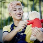 [방탄소년단] 솔직히김<b>냄</b>쥰레알사기캐아니냐