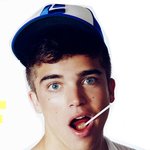 [눈정화] (후<b>방주</b>의) 이 모델 존잘..