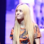 <b>현실</b>에서 이정도 얼굴이면