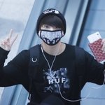 [방탄소년단] 정국이 여권<b>케이스</b>.....ㄷㄷ