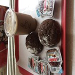 초코비스켓 사면 그 맛있따는 누텔라도 주네요 히히