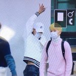 [EXO] 종인이 노출함 ㄷㄷㄷ<b>feat</b>.졸린밍속