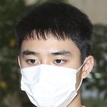 [EXO] 경수 <b>눈썹</b>언제쯤 정리해줄까