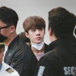 [EXO] <b>구사</b>즈 공항짤풀