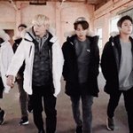 [방탄소년단] 엔오 가사 때문에 <b>교복</b>광고를 못찍는다고?