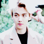 [백현] 백현이  <b>미소</b>짓는 과정  훈ㅠ훈