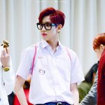 귀여움 터진 <b>뱀뱀이</b> 교복