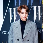 [카이] <b>wkorea</b> 이벤트 종인이 기사사진 업로드