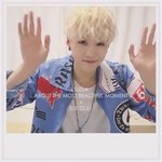 [방탄소년단] 이거 <b>맨밑</b>에 영어로된거 뭔가있는거같음