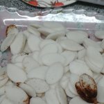 <b>떡국</b>떡에 이물질이.......